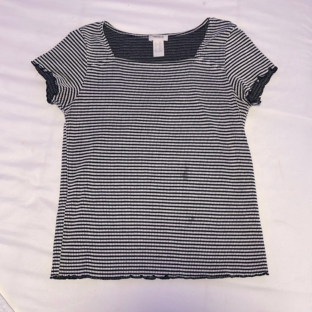 Forever 21 Smocked Lettuce Edge Tee